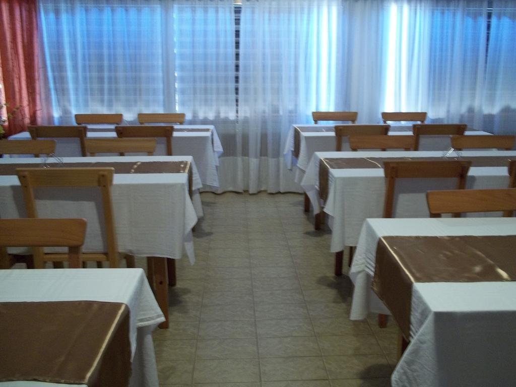 Hotel Ideal Montecarlo Luaran gambar